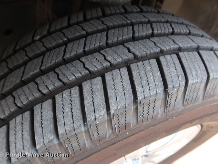 image for item GE9013 2013 Ford F150 XLT SuperCrew pickup truck