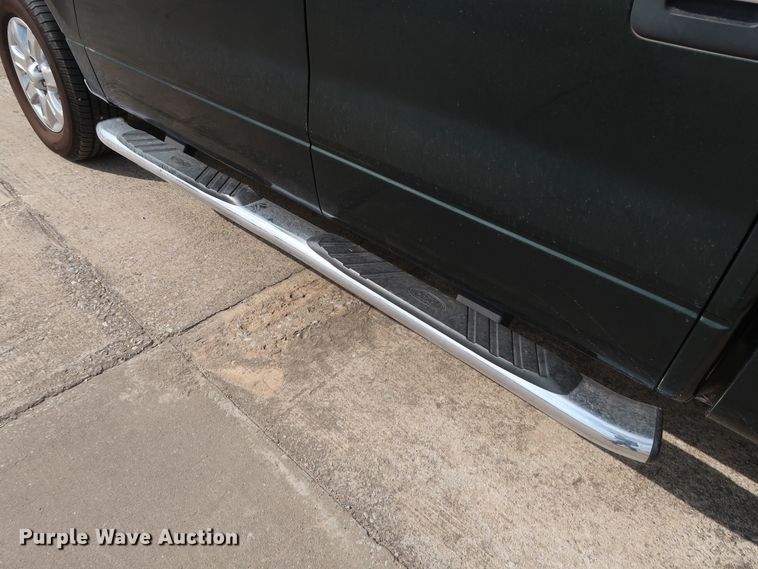 image for item GE9013 2013 Ford F150 XLT SuperCrew pickup truck