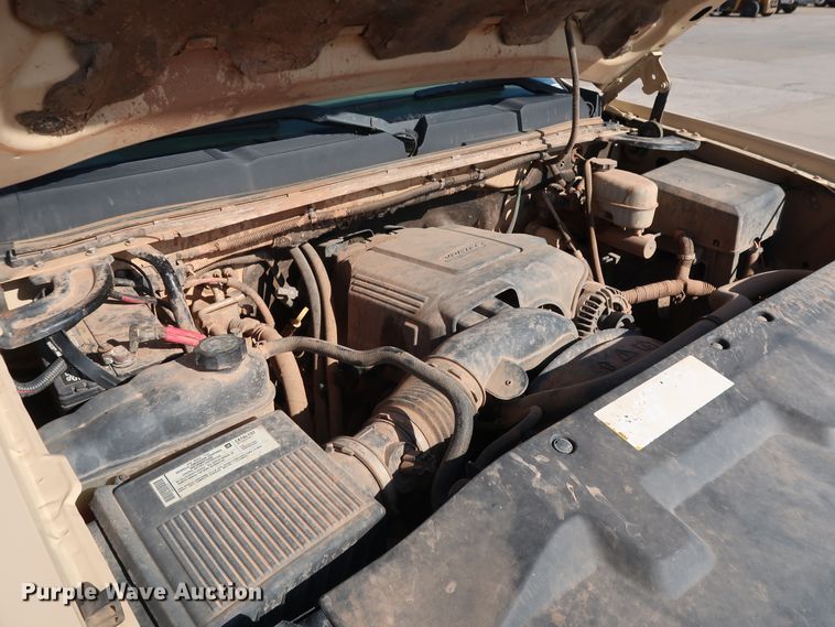 image for item GE9014 2008 Chevrolet Silverado 2500HD pickup truck