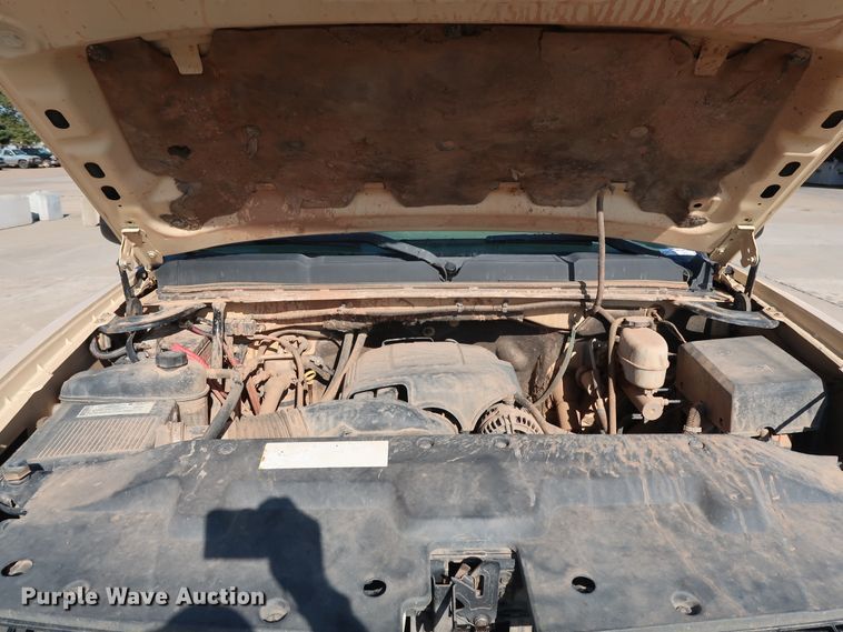 image for item GE9014 2008 Chevrolet Silverado 2500HD pickup truck