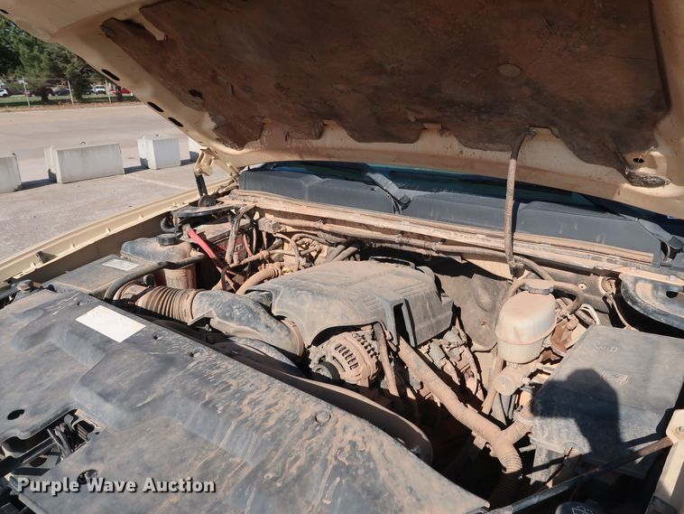 image for item GE9014 2008 Chevrolet Silverado 2500HD pickup truck