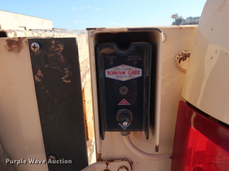 image for item GE9014 2008 Chevrolet Silverado 2500HD pickup truck