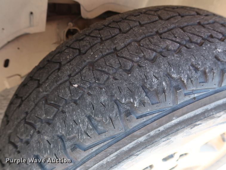 image for item GE9015 2006 Chevrolet Silverado 1500 Crew Cab pickup truck