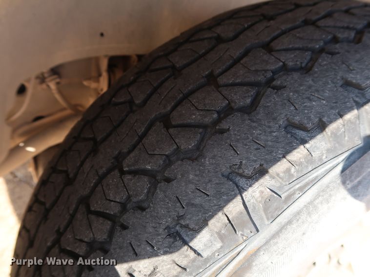 image for item GE9015 2006 Chevrolet Silverado 1500 Crew Cab pickup truck