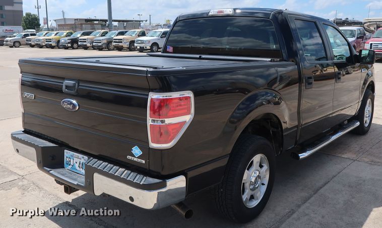 image for item GE9016 2014 Ford F150 XLT SuperCrew pickup truck