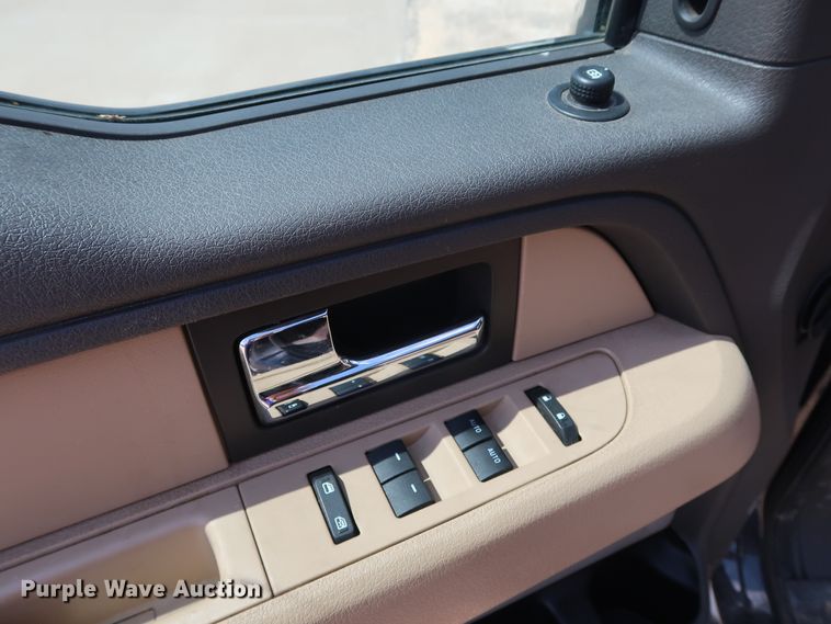 image for item GE9016 2014 Ford F150 XLT SuperCrew pickup truck