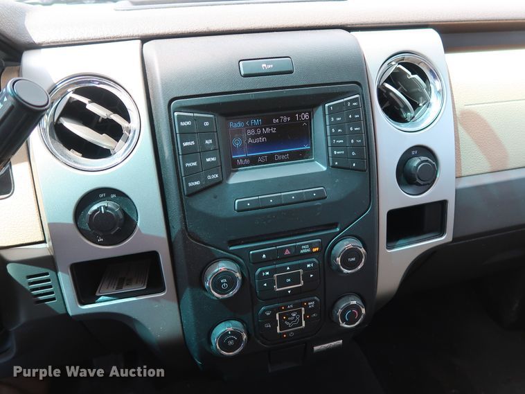 image for item GE9016 2014 Ford F150 XLT SuperCrew pickup truck