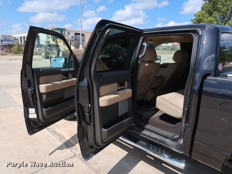 image for item GE9016 2014 Ford F150 XLT SuperCrew pickup truck