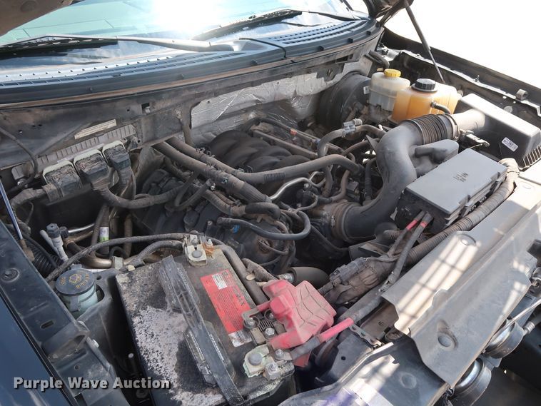 image for item GE9016 2014 Ford F150 XLT SuperCrew pickup truck