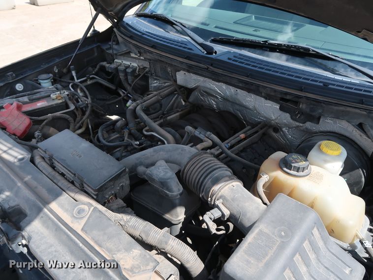 image for item GE9016 2014 Ford F150 XLT SuperCrew pickup truck