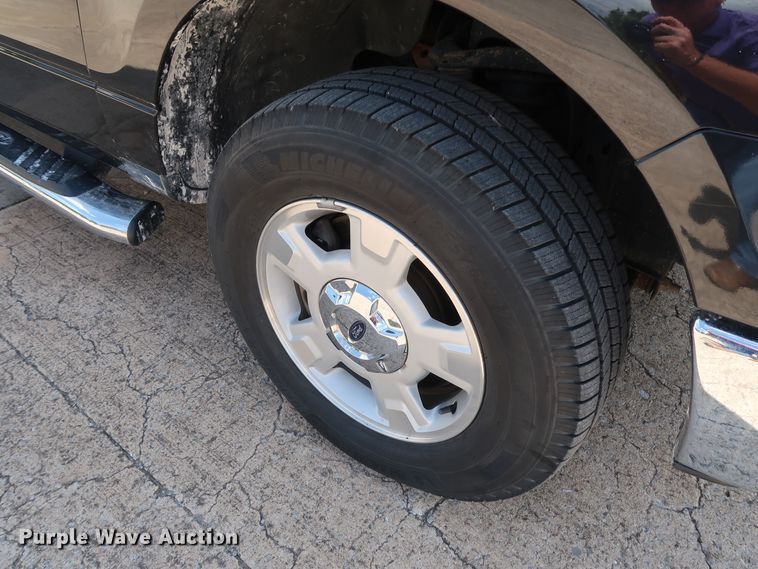 image for item GE9016 2014 Ford F150 XLT SuperCrew pickup truck