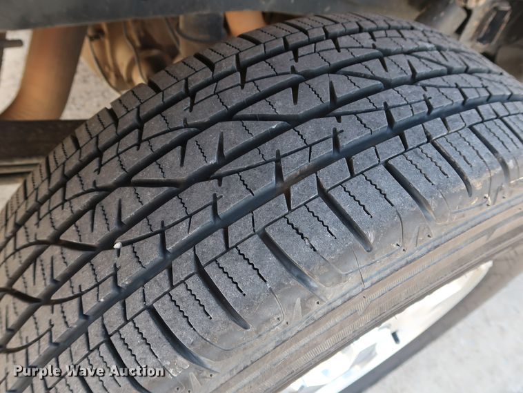 image for item GE9016 2014 Ford F150 XLT SuperCrew pickup truck