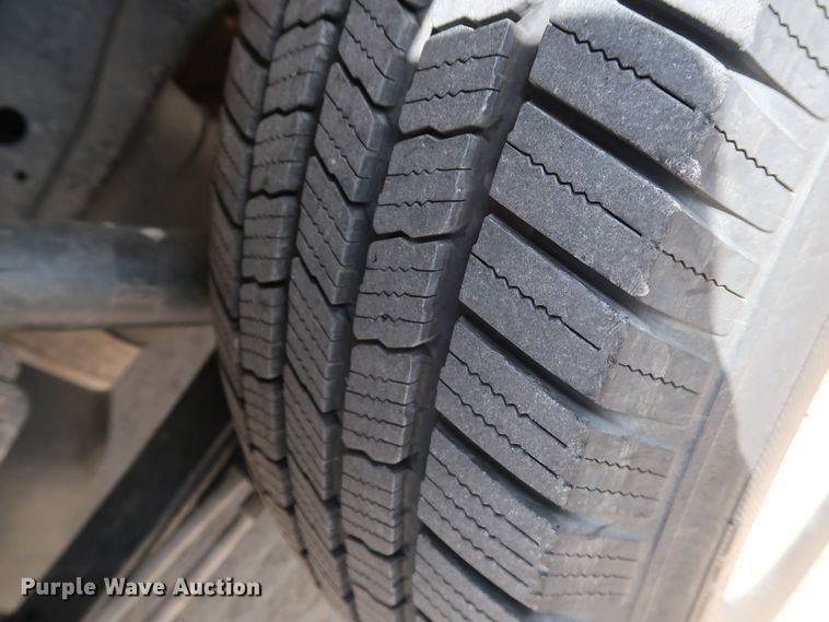 image for item GE9016 2014 Ford F150 XLT SuperCrew pickup truck