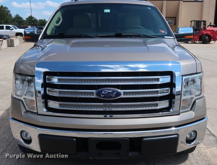 image for item GE9017 2014 Ford F150 Lariat SuperCrew pickup truck