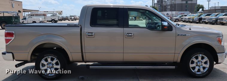 image for item GE9017 2014 Ford F150 Lariat SuperCrew pickup truck