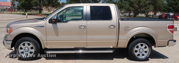 image for item GE9017 2014 Ford F150 Lariat SuperCrew pickup truck