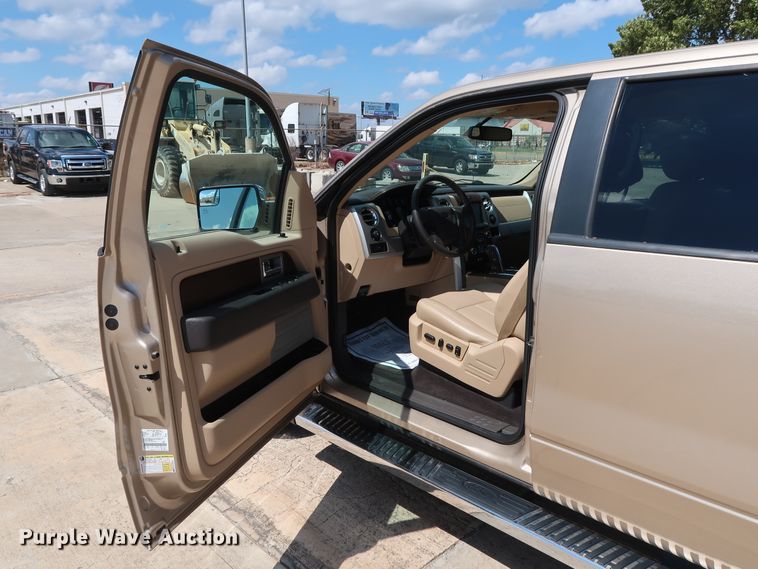 image for item GE9017 2014 Ford F150 Lariat SuperCrew pickup truck