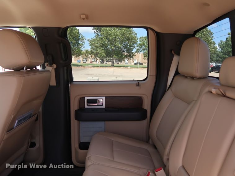 image for item GE9017 2014 Ford F150 Lariat SuperCrew pickup truck