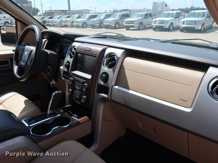 image for item GE9017 2014 Ford F150 Lariat SuperCrew pickup truck