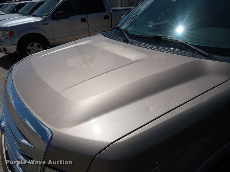 image for item GE9017 2014 Ford F150 Lariat SuperCrew pickup truck