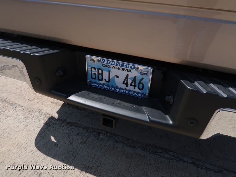 image for item GE9017 2014 Ford F150 Lariat SuperCrew pickup truck