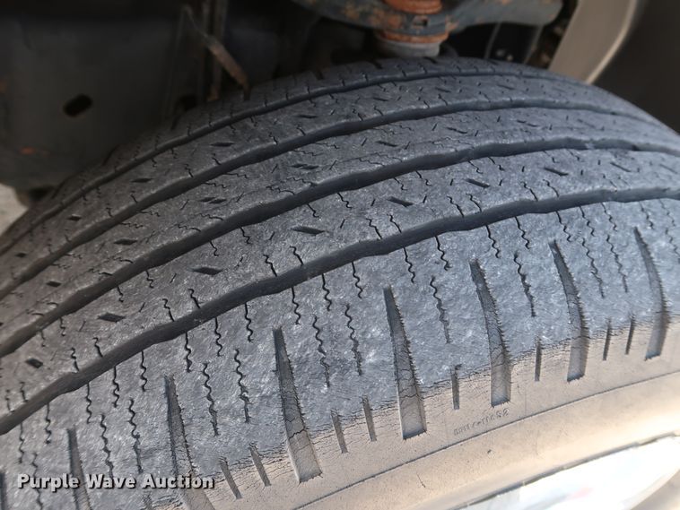 image for item GE9017 2014 Ford F150 Lariat SuperCrew pickup truck