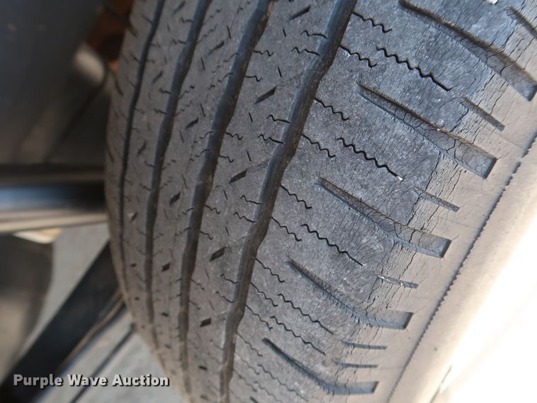 image for item GE9017 2014 Ford F150 Lariat SuperCrew pickup truck