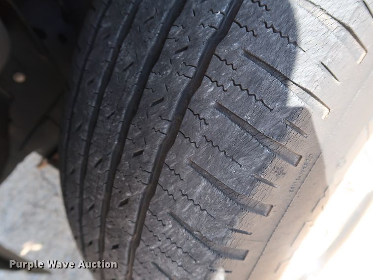 image for item GE9017 2014 Ford F150 Lariat SuperCrew pickup truck