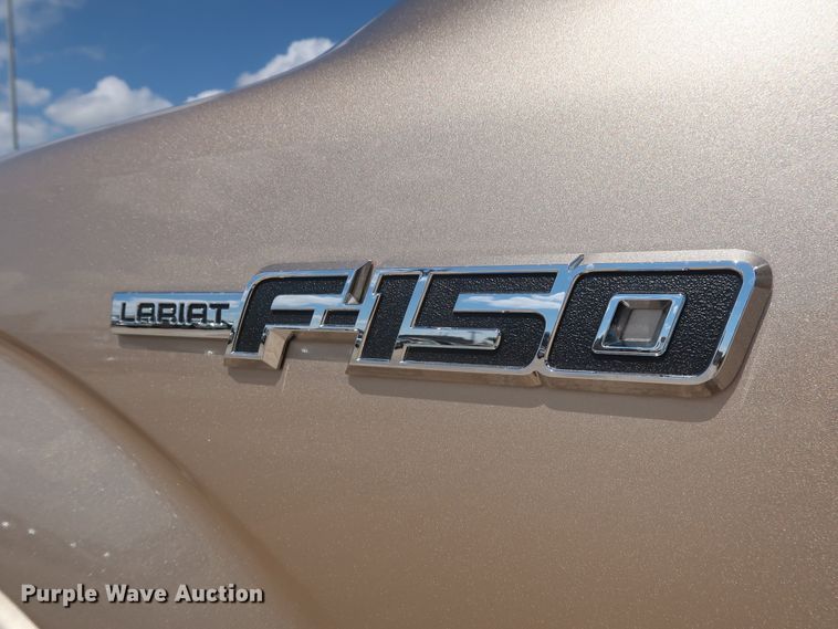 image for item GE9017 2014 Ford F150 Lariat SuperCrew pickup truck