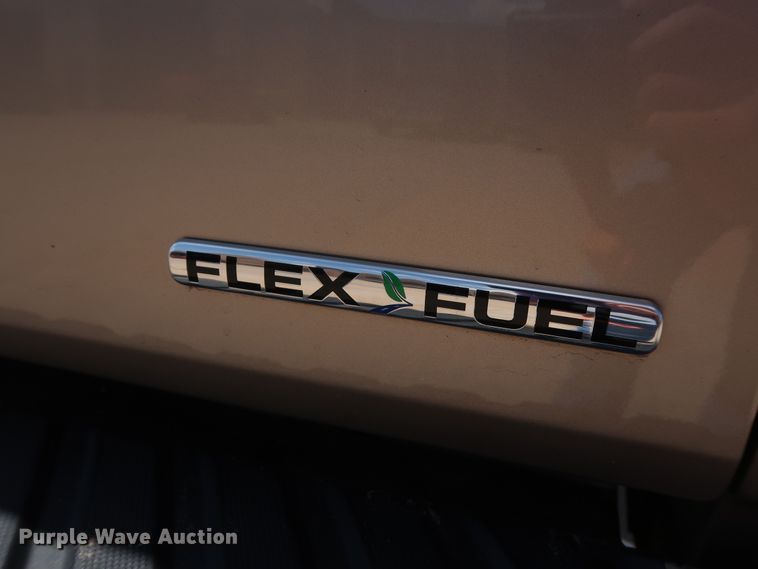 image for item GE9017 2014 Ford F150 Lariat SuperCrew pickup truck