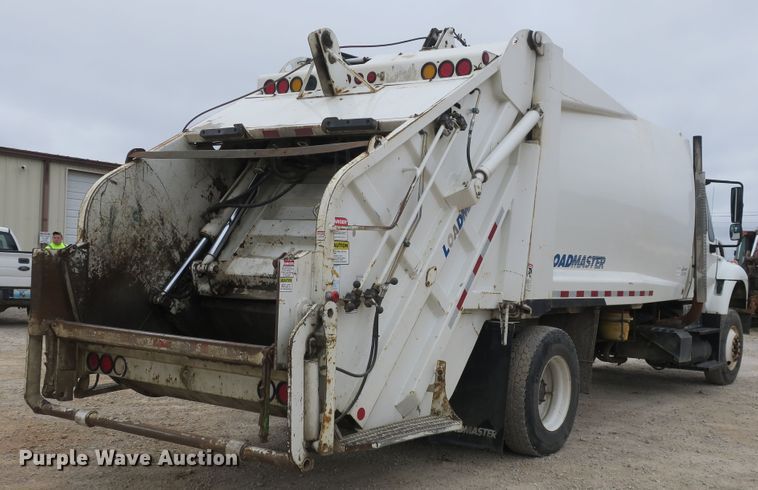 image for item DB10152 2011 International WorkStar 7400 refuse truck