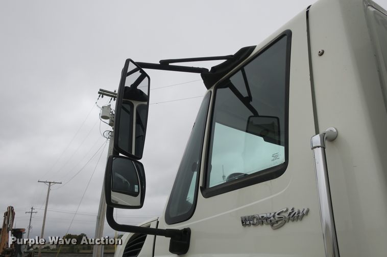 image for item DB10152 2011 International WorkStar 7400 refuse truck