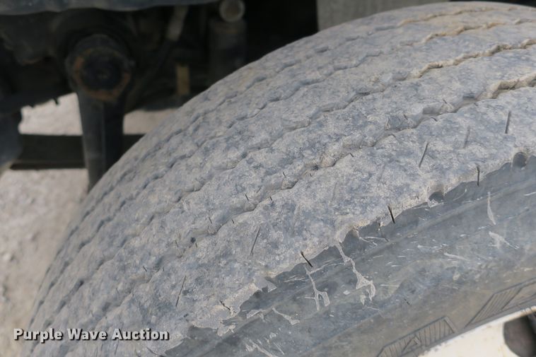 image for item DB10152 2011 International WorkStar 7400 refuse truck