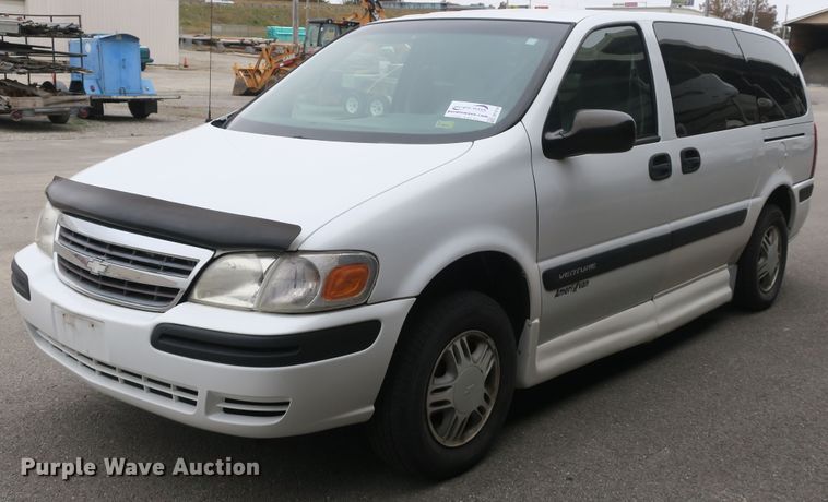image for item DB10156 2005 Chevrolet Venture Amerivan handicap accessible van