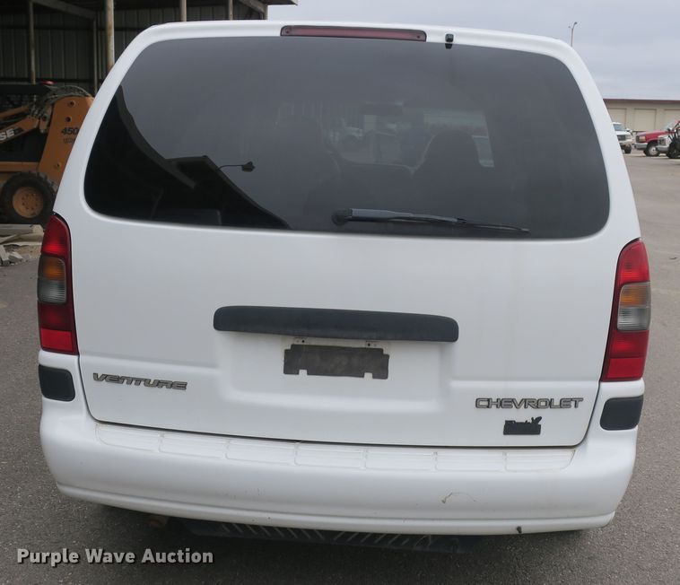 image for item DB10156 2005 Chevrolet Venture Amerivan handicap accessible van