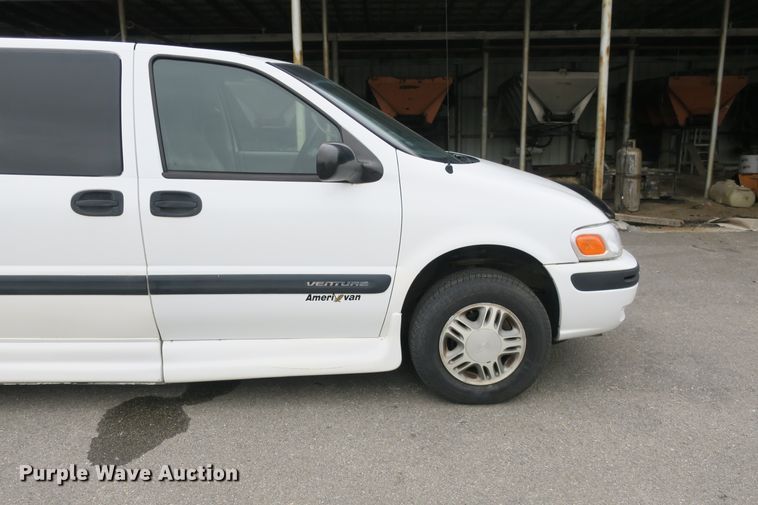 image for item DB10156 2005 Chevrolet Venture Amerivan handicap accessible van
