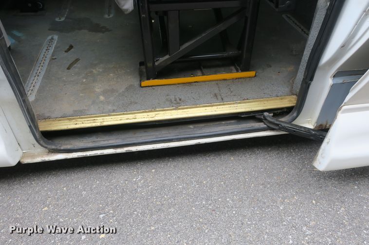 image for item DB10156 2005 Chevrolet Venture Amerivan handicap accessible van