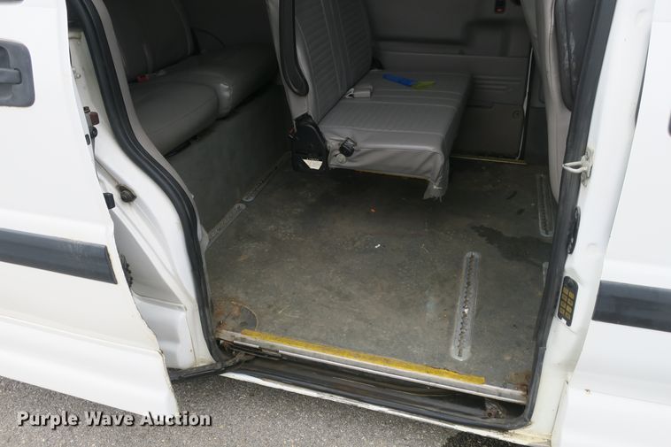 image for item DB10156 2005 Chevrolet Venture Amerivan handicap accessible van