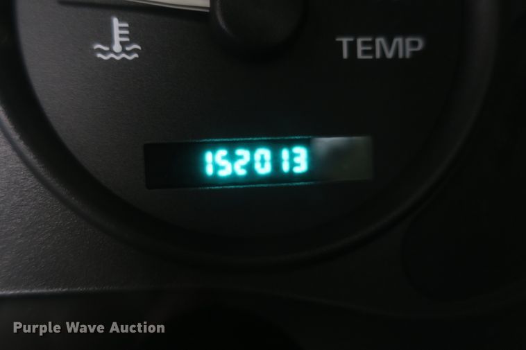 image for item DB10156 2005 Chevrolet Venture Amerivan handicap accessible van