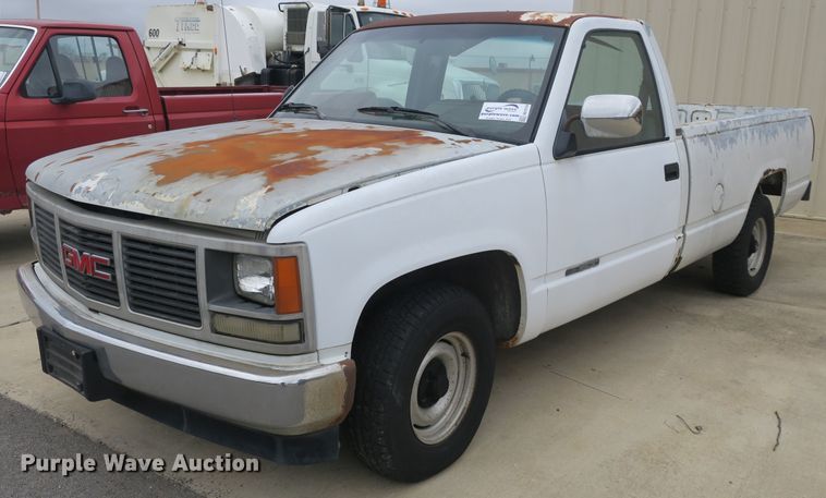 image for item DB10158 1989 GMC Sierra 1500 pickup truck