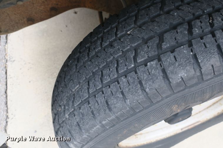 image for item DB10158 1989 GMC Sierra 1500 pickup truck