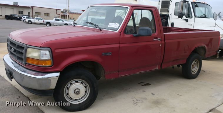 image for item DB10159 1996 Ford F150 pickup truck