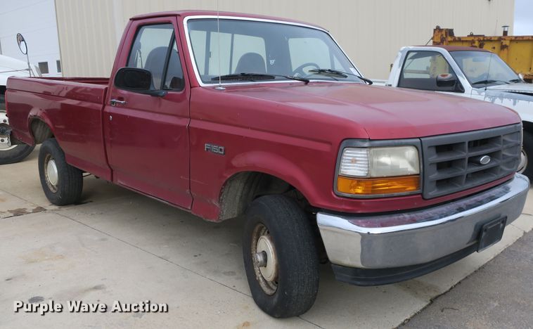 image for item DB10159 1996 Ford F150 pickup truck
