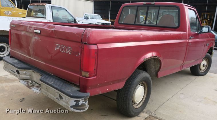 image for item DB10159 1996 Ford F150 pickup truck