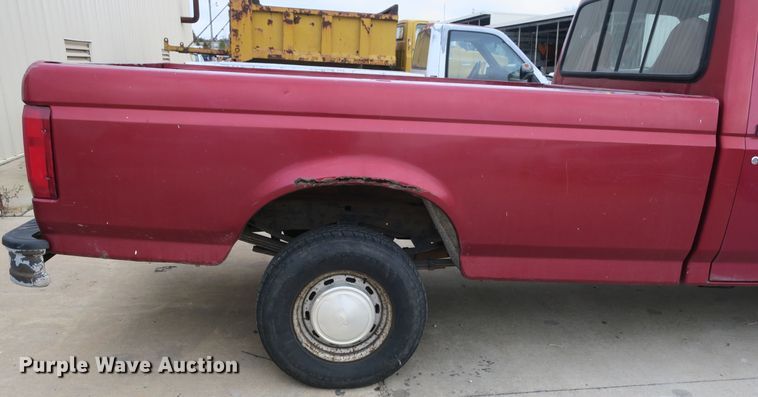 image for item DB10159 1996 Ford F150 pickup truck