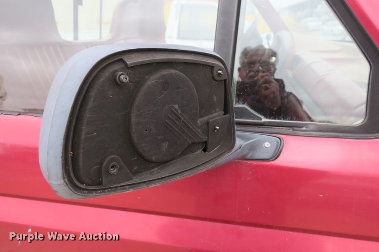 image for item DB10159 1996 Ford F150 pickup truck