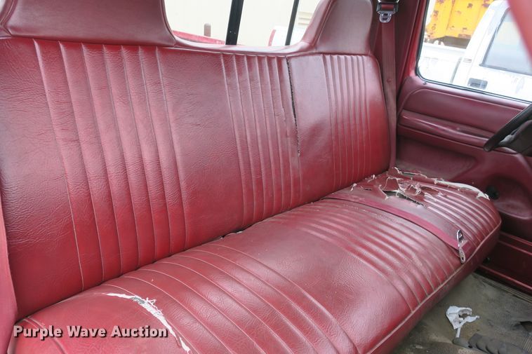 image for item DB10159 1996 Ford F150 pickup truck