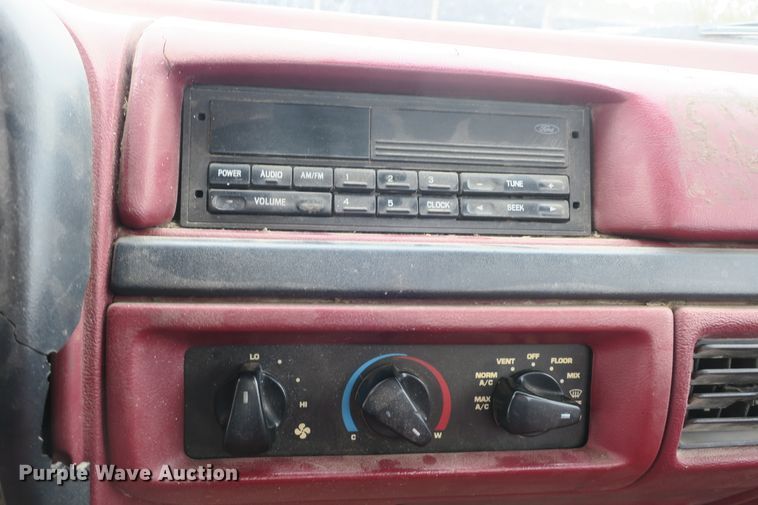 image for item DB10159 1996 Ford F150 pickup truck