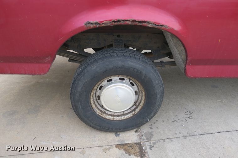 image for item DB10159 1996 Ford F150 pickup truck
