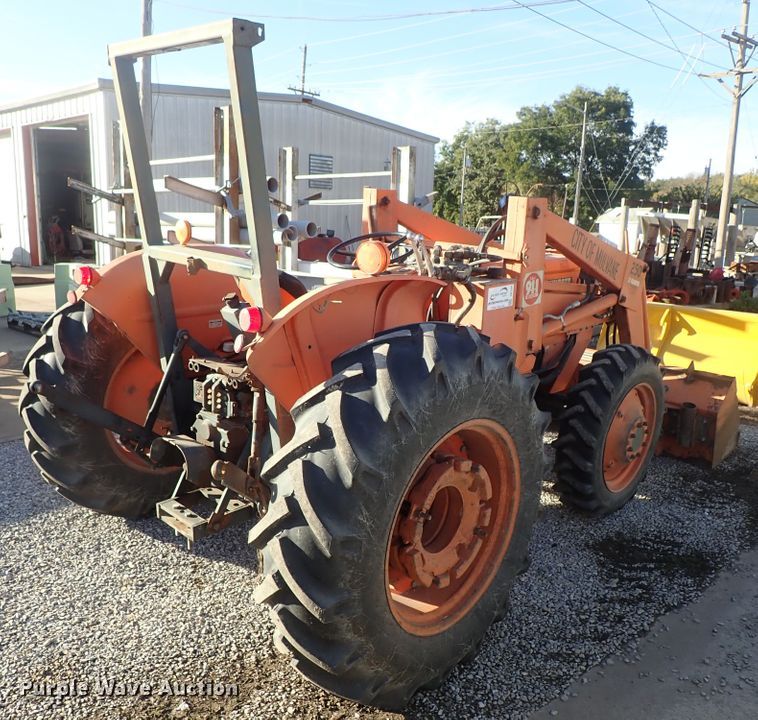image for item DB7599 Kubota M4500DT MFWD tractor